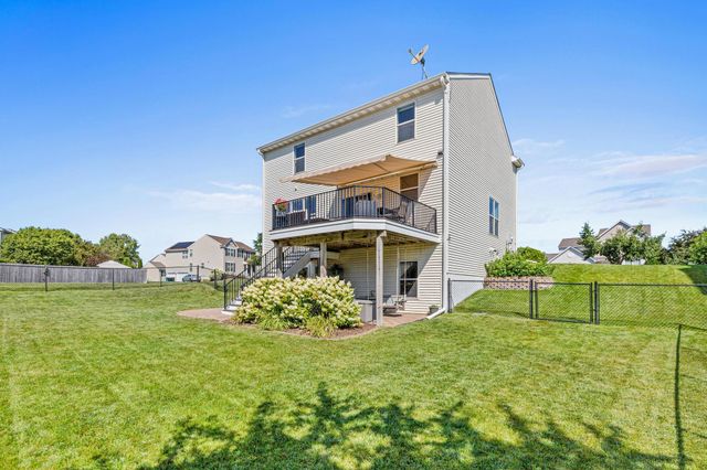 8421 Blazing Star Circle, Shakopee, MN 55379