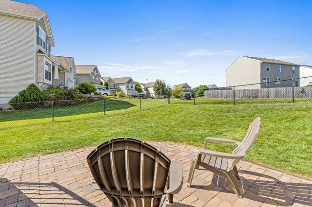 8421 Blazing Star Circle, Shakopee, MN 55379