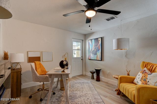 22 Cedar Street, Port Orange, FL 32127