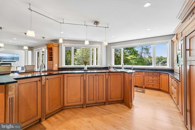 658 ROCK COVE LN, Severna Park, MD 21146