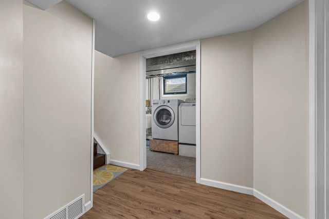 4401 Morris Lane, Bloomington, MN 55437