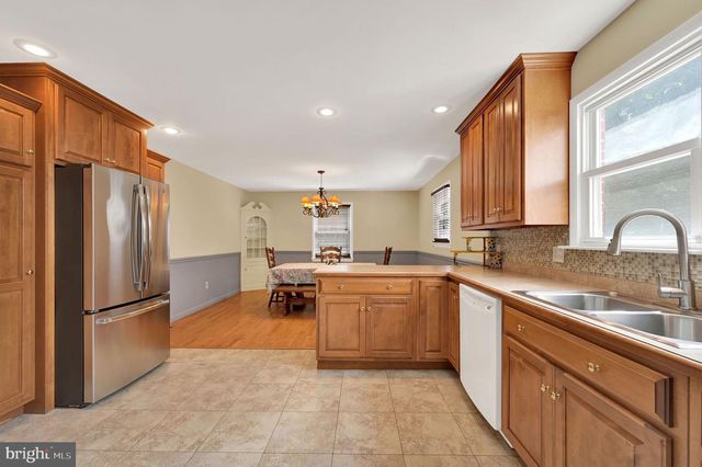 38 TINA DR, Dover, DE 19901
