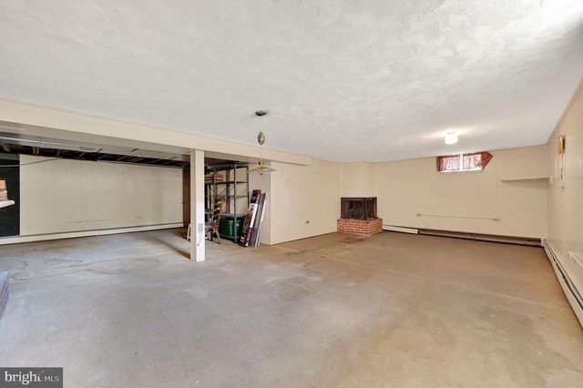 38 TINA DR, Dover, DE 19901