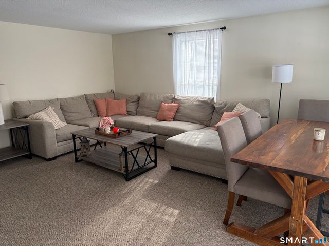 117 Heather Ridge, Shelton, CT 06484