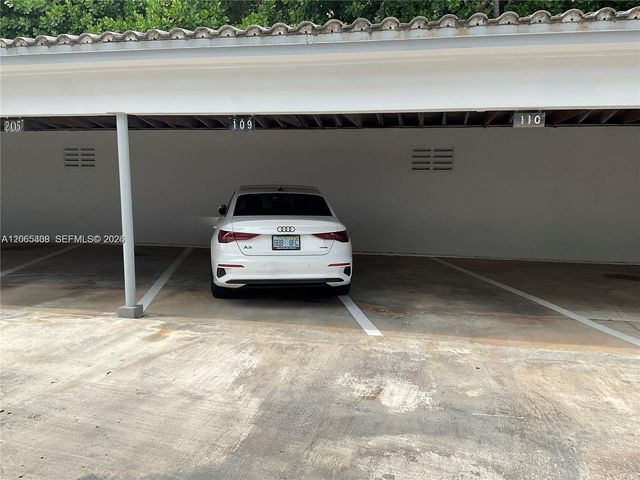 10178 Collins Ave 109, Bal Harbour, FL 33154