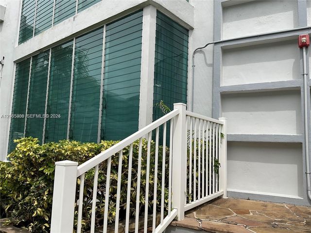 10178 Collins Ave 109, Bal Harbour, FL 33154