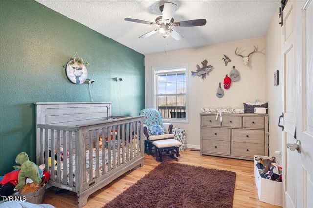 117 Middle Avenue, Cleveland, VA 24225