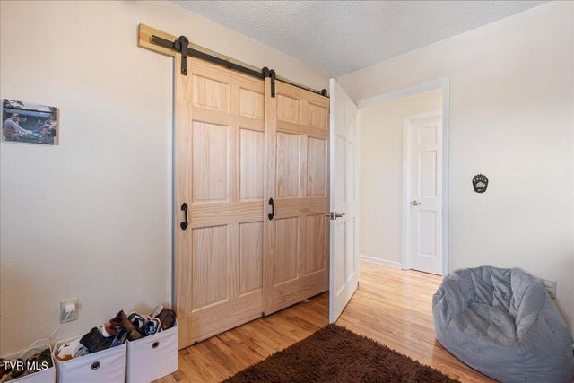 117 Middle Avenue, Cleveland, VA 24225