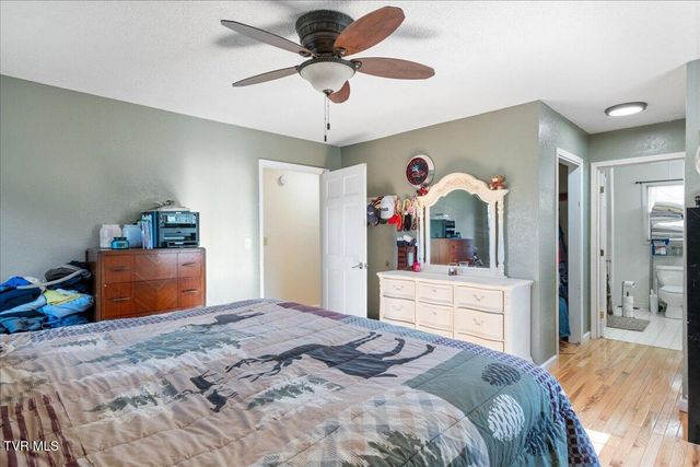 117 Middle Avenue, Cleveland, VA 24225