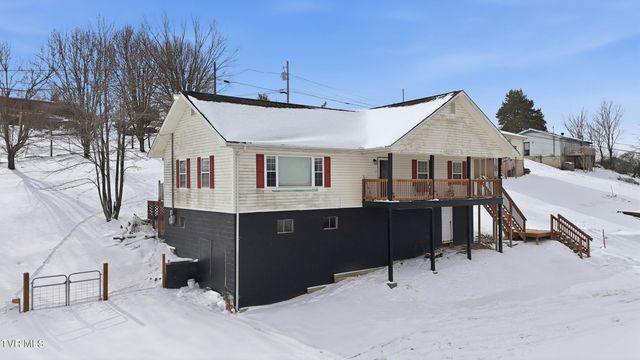 117 Middle Avenue, Cleveland, VA 24225