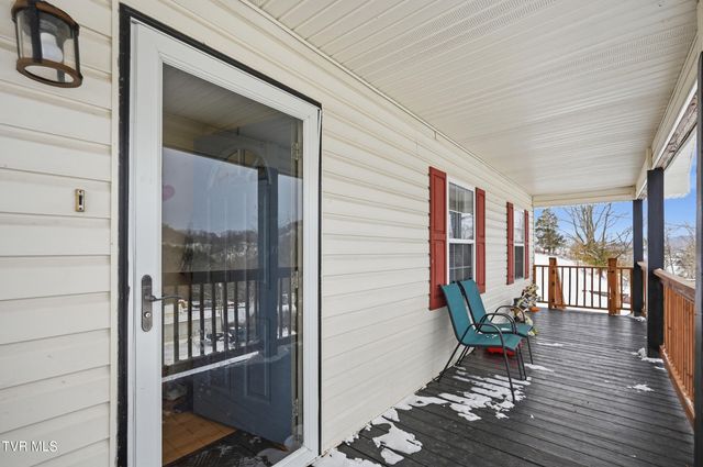 117 Middle Avenue, Cleveland, VA 24225