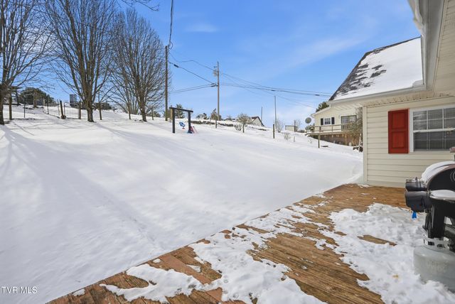 117 Middle Avenue, Cleveland, VA 24225