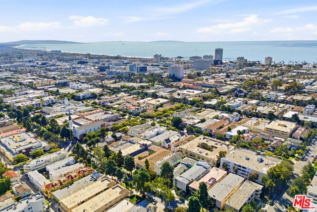 928 11th Street 2, Santa Monica, CA 90403