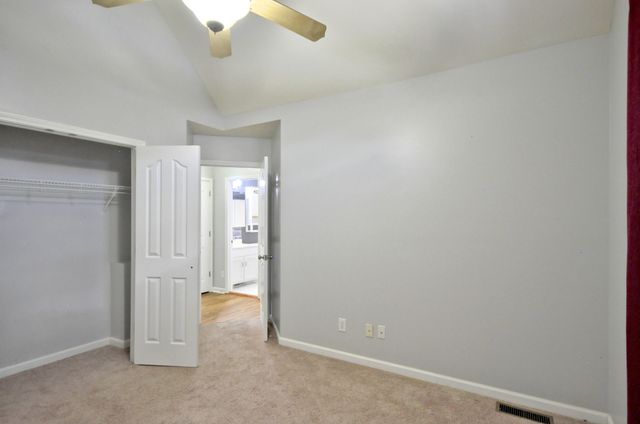 3637 AURORA DR, Clarksville, TN 37040