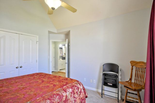 3637 AURORA DR, Clarksville, TN 37040