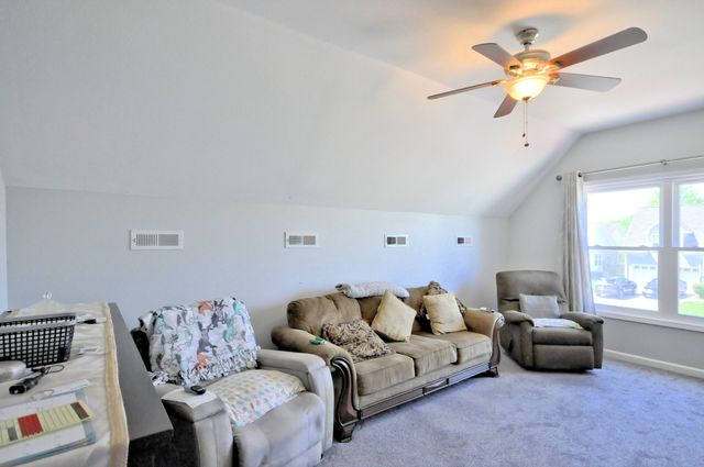 3637 AURORA DR, Clarksville, TN 37040