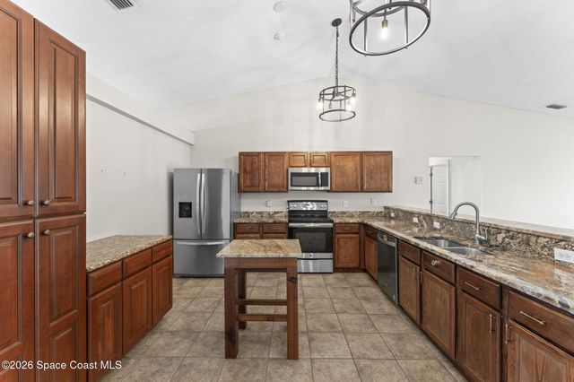 970 Kingfisher Way, Rockledge, FL 32955