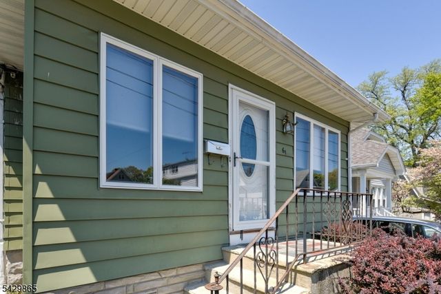61 Yale St, Nutley Twp., NJ 07110