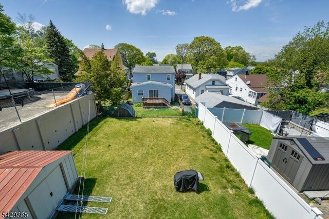 61 Yale St, Nutley Twp., NJ 07110