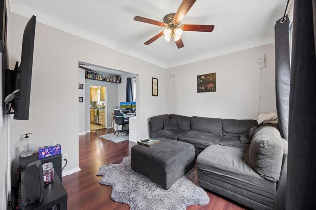 1060 Front Avenue, Saint Paul, MN 55103