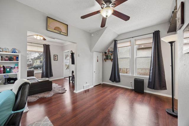 1060 Front Avenue, Saint Paul, MN 55103