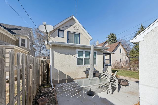 1060 Front Avenue, Saint Paul, MN 55103