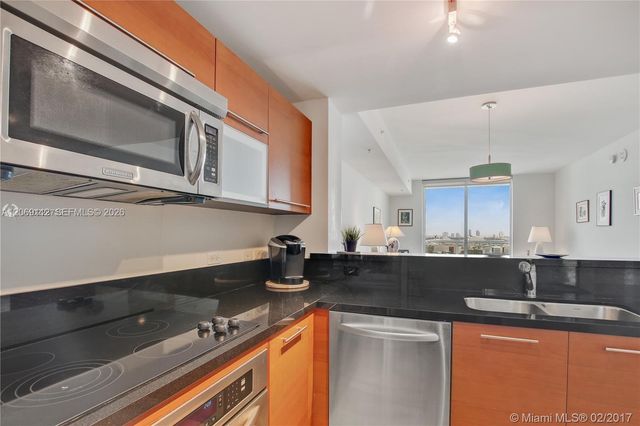 244 Biscayne Boulevard 2109, Miami, FL 33132