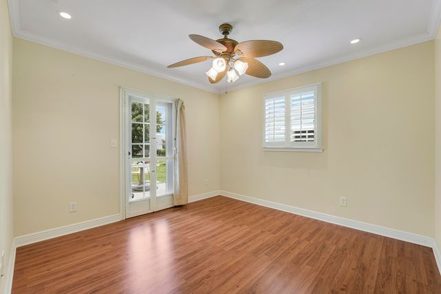 614 SW Golf Drive, Boynton Beach, FL 33426