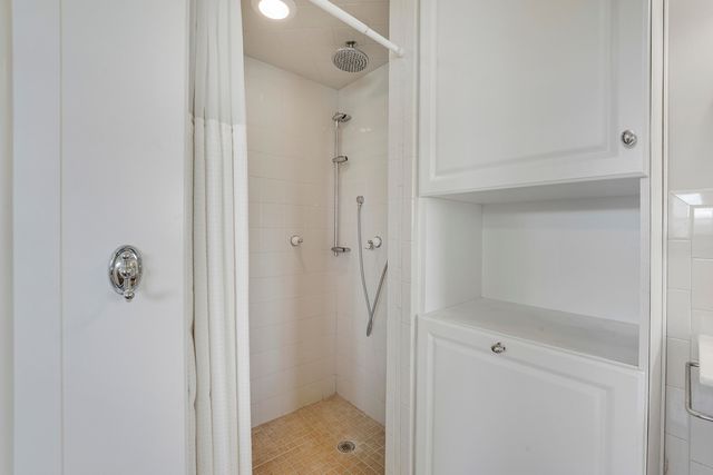 614 SW Golf Drive, Boynton Beach, FL 33426