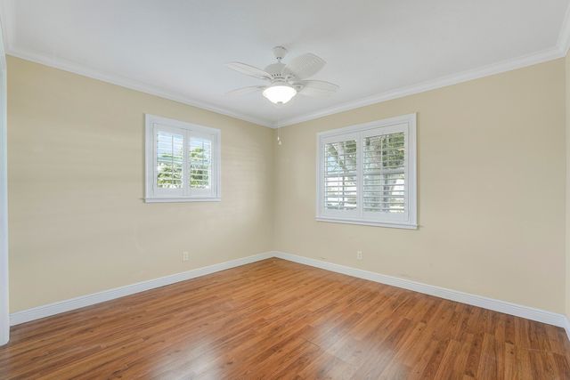 614 SW Golf Drive, Boynton Beach, FL 33426