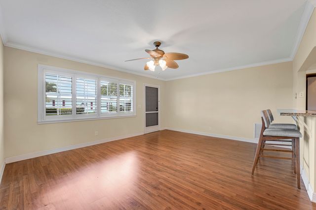 614 SW Golf Drive, Boynton Beach, FL 33426