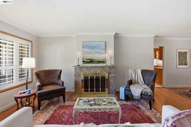1738 Via Buena Vis, San Lorenzo, CA 94580