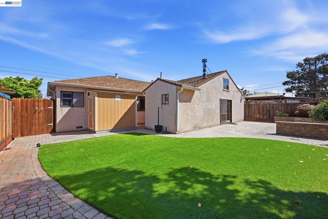 1738 Via Buena Vis, San Lorenzo, CA 94580