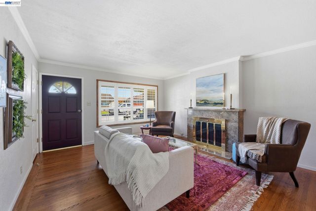 1738 Via Buena Vis, San Lorenzo, CA 94580