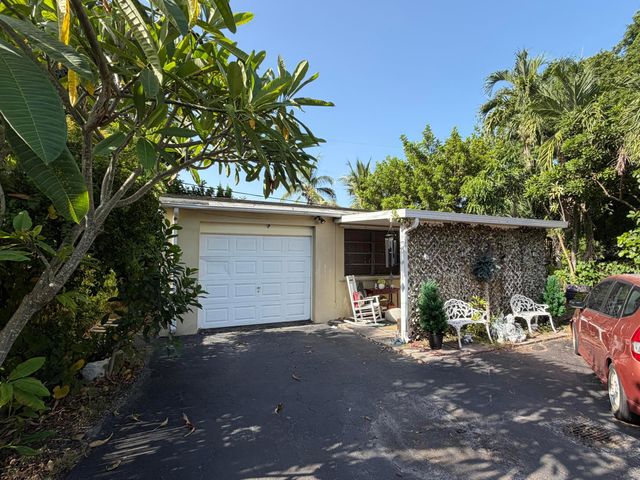 2647 PIERCE Street, Hollywood, FL 33020
