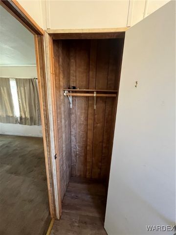 2735 E Suffock Avenue, Kingman, AZ 86409