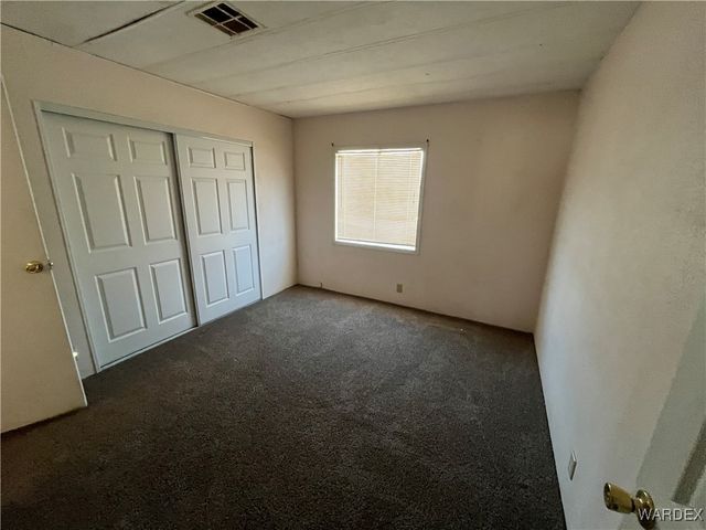 2735 E Suffock Avenue, Kingman, AZ 86409