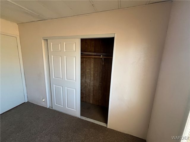 2735 E Suffock Avenue, Kingman, AZ 86409