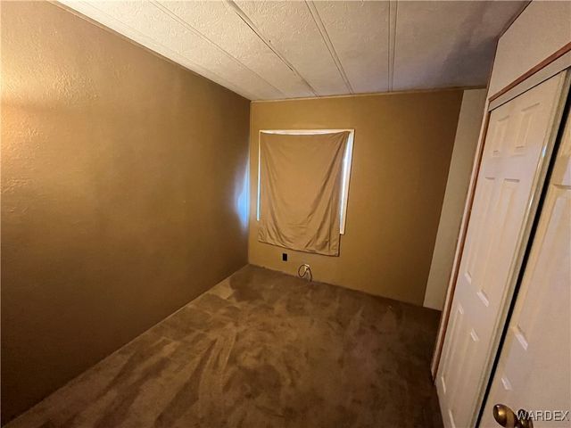 2735 E Suffock Avenue, Kingman, AZ 86409