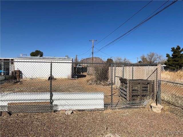 2735 E Suffock Avenue, Kingman, AZ 86409