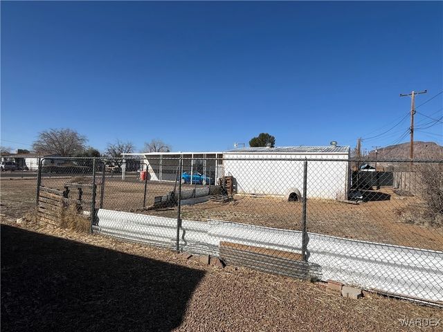 2735 E Suffock Avenue, Kingman, AZ 86409