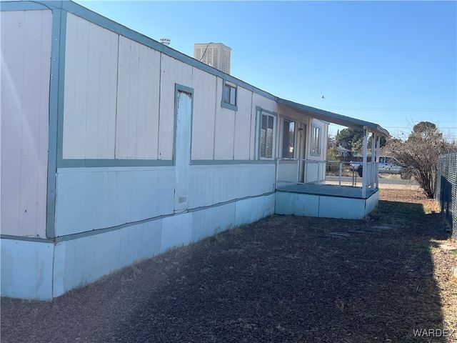 2735 E Suffock Avenue, Kingman, AZ 86409