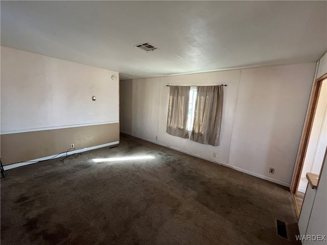 2735 E Suffock Avenue, Kingman, AZ 86409