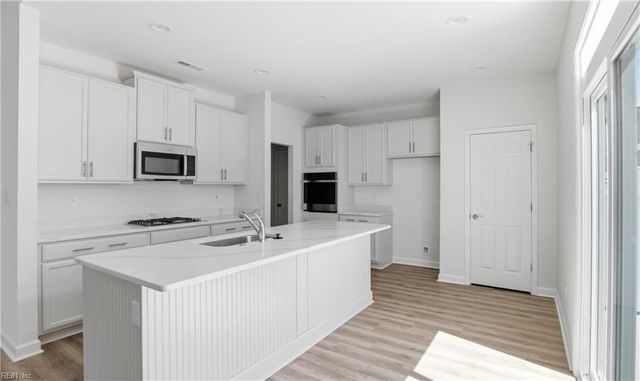 1200 Capella Ln Unit A, Suffolk, VA 23434
