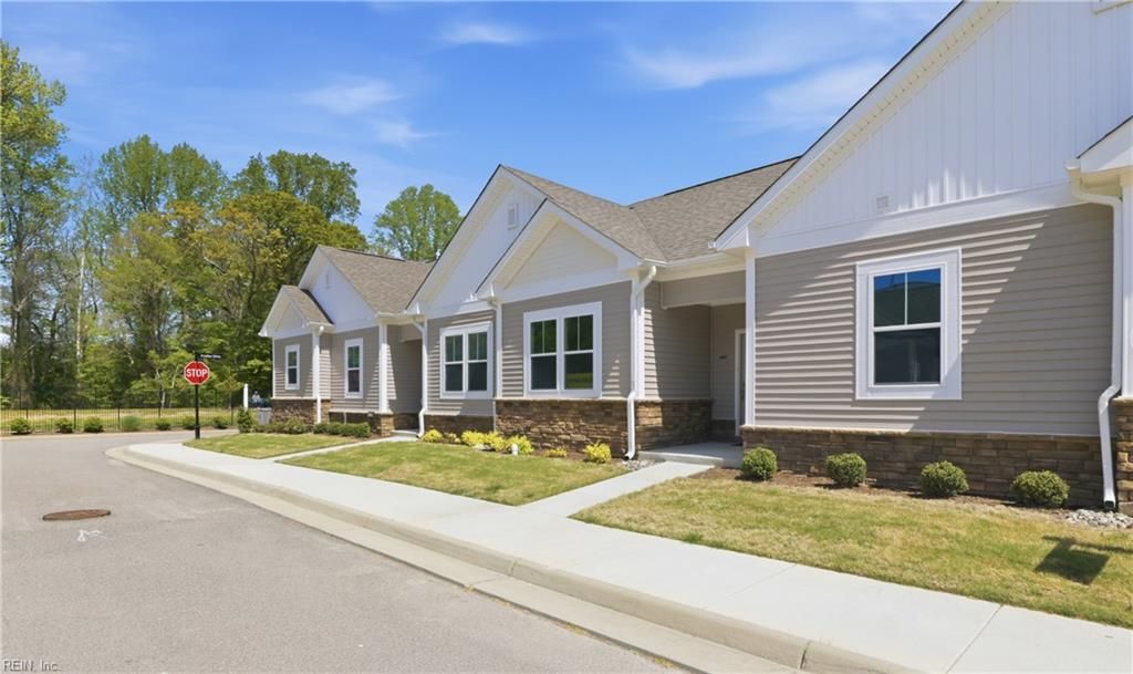1200 Capella Ln Unit A, Suffolk, VA 23434