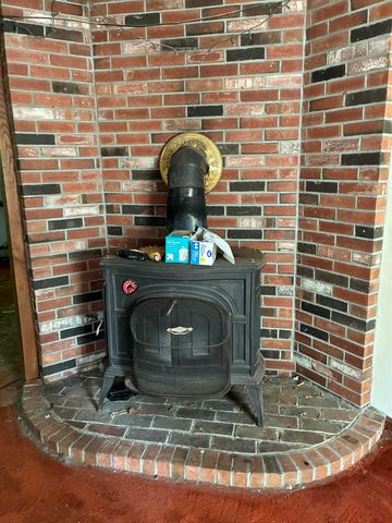 224 Forest Road, Hancock, NH 03449
