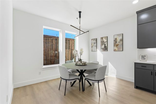 459 Hart Street, Dallas, TX 75203