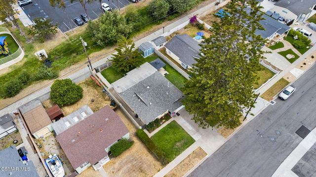 981 Evergreen Lane, Port Hueneme, CA 93041
