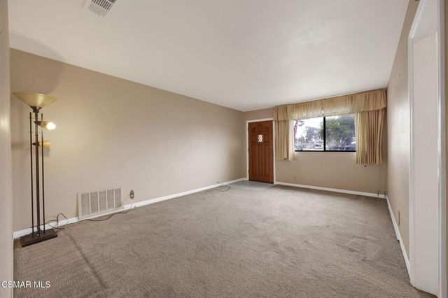 981 Evergreen Lane, Port Hueneme, CA 93041