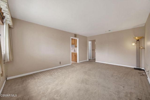 981 Evergreen Lane, Port Hueneme, CA 93041